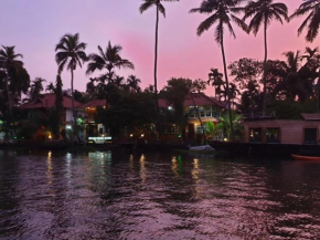 The Lake Paradise Guest House